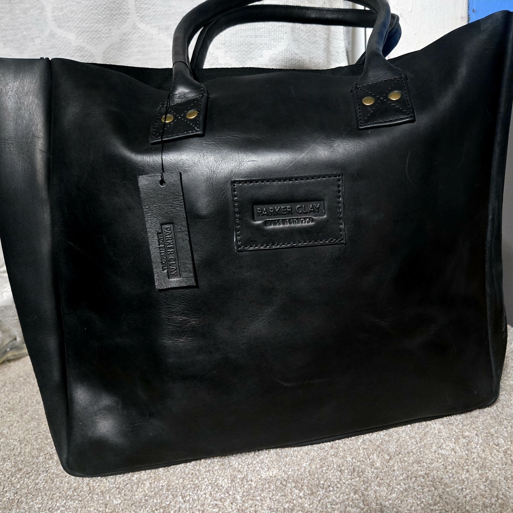 Black Leather Briefcase with Structured Design